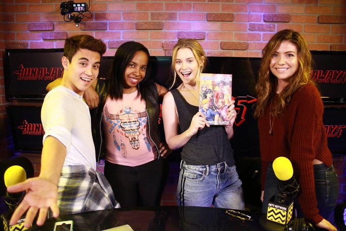 Watch Ollie Dreamer 🔜 PAX West's leaked NSFW photo on TwXstars