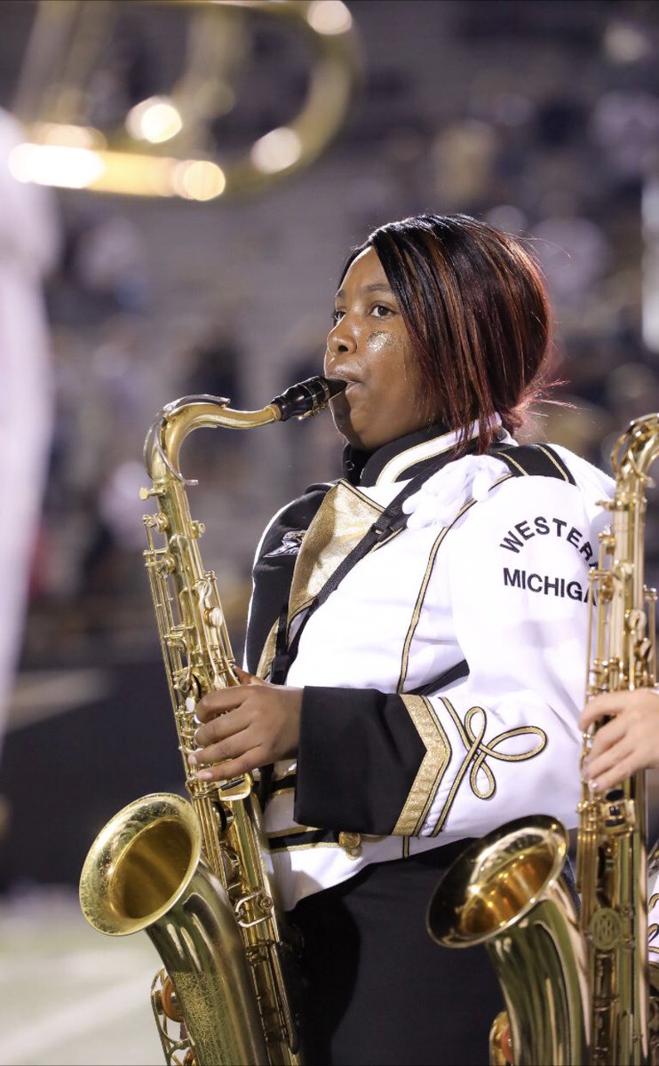 BMBTenorSax's tweet photo. Great job to our two fearless tenors who auditioned for Senior Staff/Drum Majors tonight! We hope you make it to second round! #cubeup @Queen_Akiaila6 @ianglover1217 https://t.co/AZTlbPcRF5