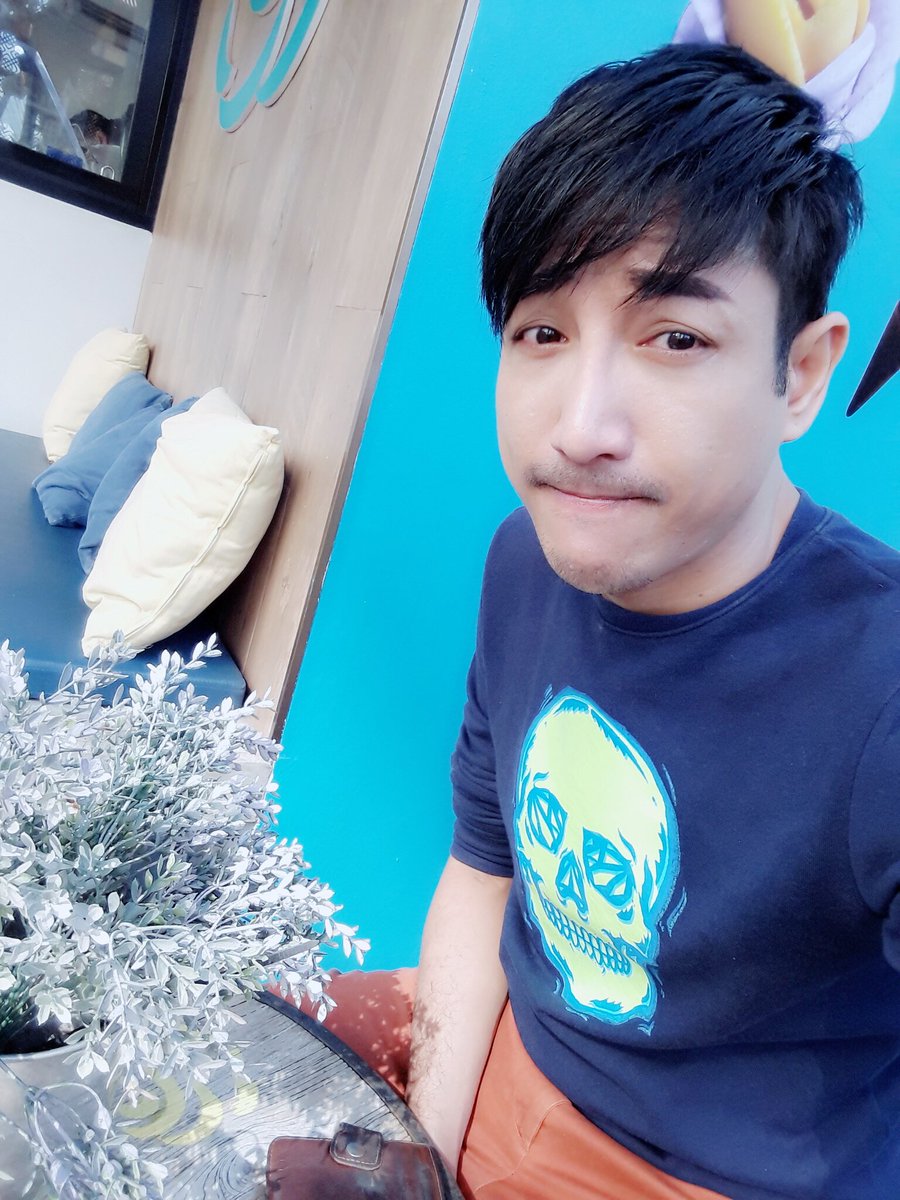 supanut4439's tweet photo. กินติมกันไหม https://t.co/OnlXqPbYfZ