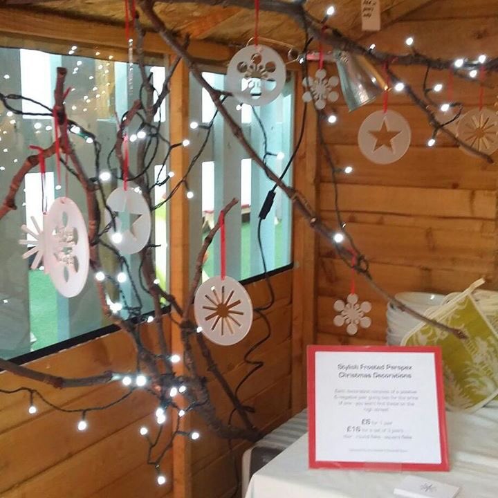 e8_create's tweet photo. #E8Create festive pop up @Fount_London from today with @LizBone64 @LJWJewellery @_BirdintheHand @BLOKdesign #hackney #design #xmas #decorations #jewellery #cushions #homewares #shoplocal #makers https://t.co/0hKClUVaph