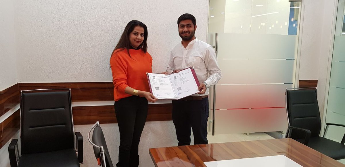 bwsscofficial's tweet photo. Striving to create sustainable and quality jobs for the skilled workforce, B&amp;WSSC signs MoU with Housejoy to facilitate employment and to deliver better outcomes for Beauty and Wellness candidates. https://t.co/d8vTCkFqb2