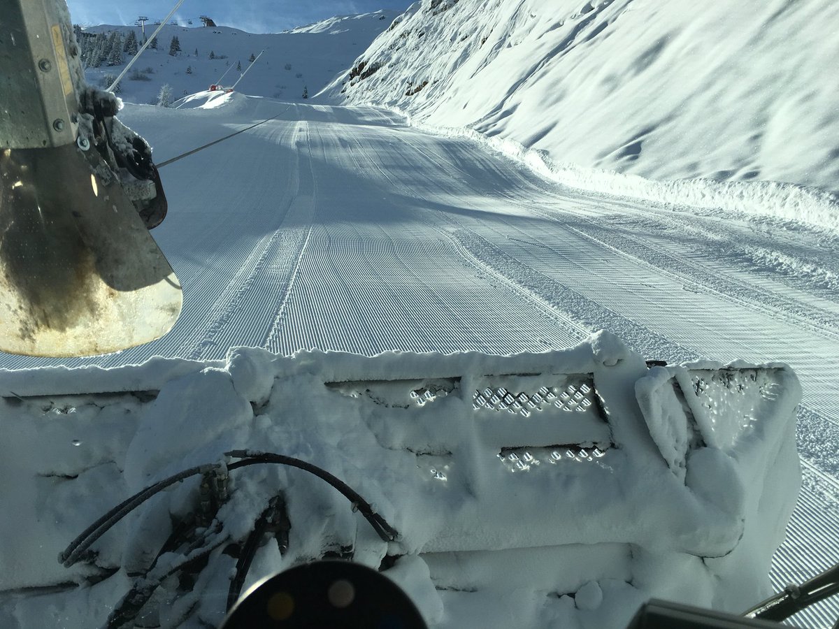 Avant / après , un avant goût pour vous chers clients <a href="/PVAvoriaz/">P&V Avoriaz</a> de ce qui vous attend sur les pistes à @AvoriazTourisme , bravo <a href="/serma/">serma</a>  ⛷😎
