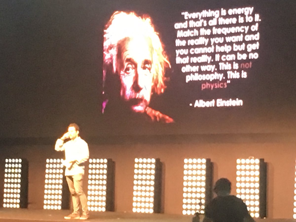 Josh Littlejohn kicking off #Marka2017 with a brilliant speech about how the power of visualisation enabled him to raise £3.7m last Saturday at Sleep in the Park in Edinburgh to eradicate homelessness in Scotland in 5 years <a href="/SocialBite_/">Social Bite</a> <a href="/krugercowne/">Kruger Cowne</a>