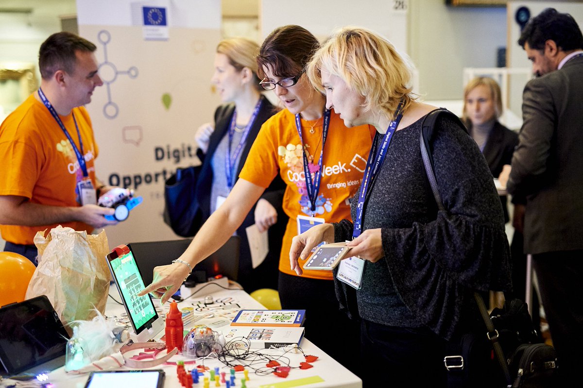 CodeWeekEU's tweet image. Check out pictures from #CodeWeek stand at #DSJCoalition conference 7 Dec w Swedish and Serbian ambassadors @aghed70, Caba Veres  facebook.com/codeEU/posts/1…