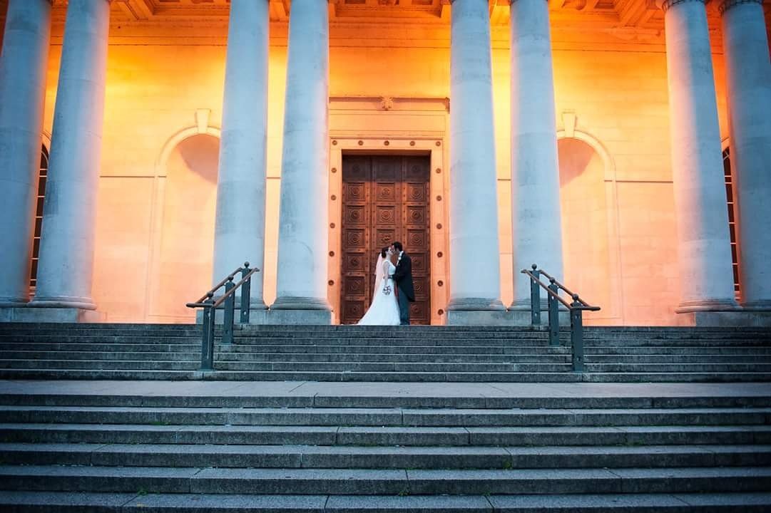 NGJ_Makeup's tweet photo. What a stunning shot!! Congratulations Kate and Adam β€ Photography by Kate Stewart Photography #ngj_makeup #ngj_makeupandhair #cardiffmua #cardiffwedding #southwaleswedding https://t.co/HUOKrolF6g