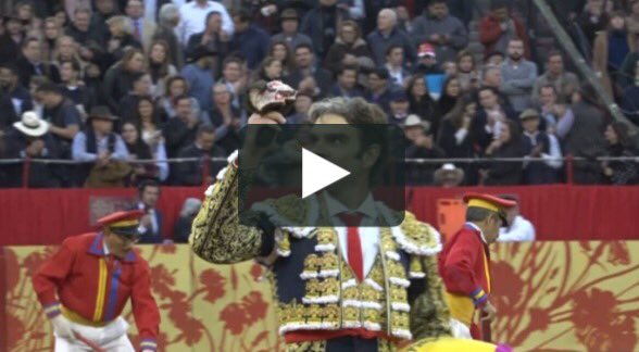 📹 Vídeo de la actuación de José Tomás ayer en La México aplausos.es/noticia/42060/…