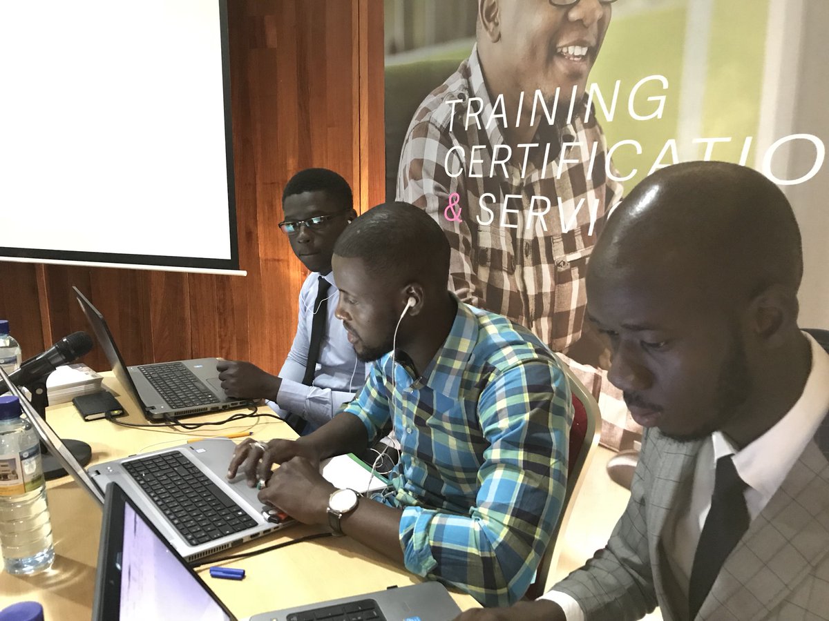 Diagne6Diagne's tweet image. Coworking by #seninfor avec #sageexport #Sage100c