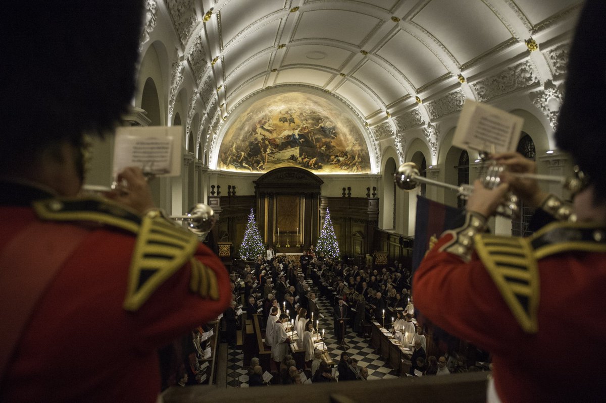 BritishArmy's tweet photo. This Christmas nearly 3,000 Soldiers will be deployed on operations overseas across 28 countries. Gratitude for their service was at the heart of this year's @Soldierscharity @RHChelsea https://t.co/KXAk4h4dKG