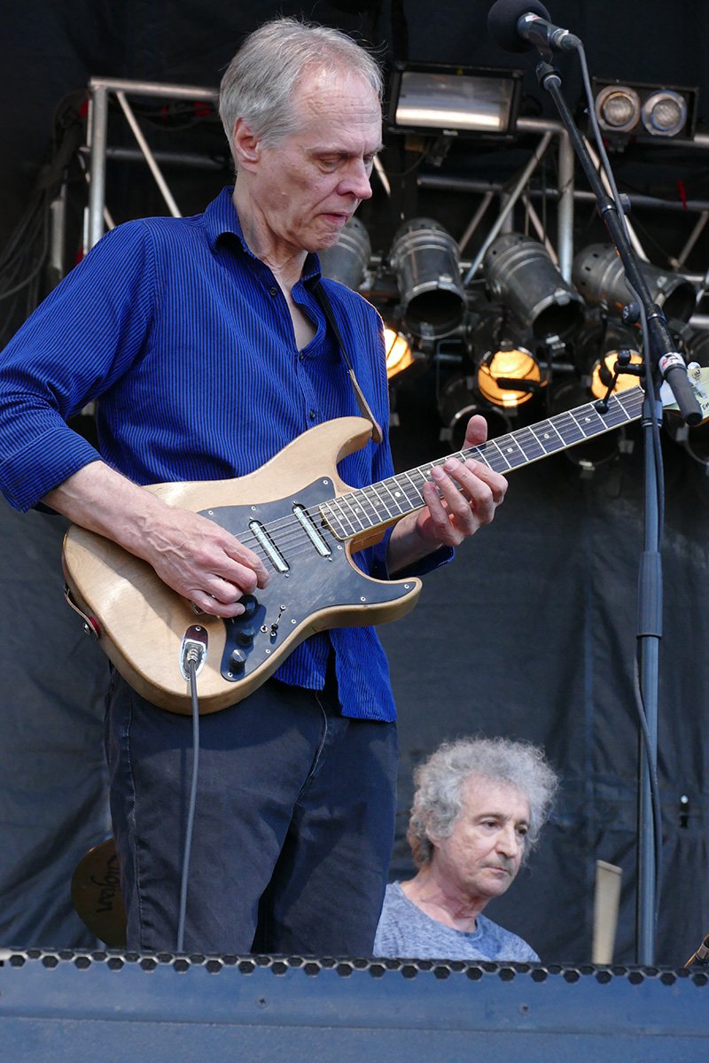 Nave トム ヴァーレインは今日12月13日で68歳 Nyパンクの雄 テレヴィジョン のライター ギター Vo 芸名 ヴァーレインverlaineはフランスの詩人ヴェルレーヌに因む テレヴィジョンの名盤 マーキー ムーン 77 T Co Uqgyr5qkcg 今年5月の