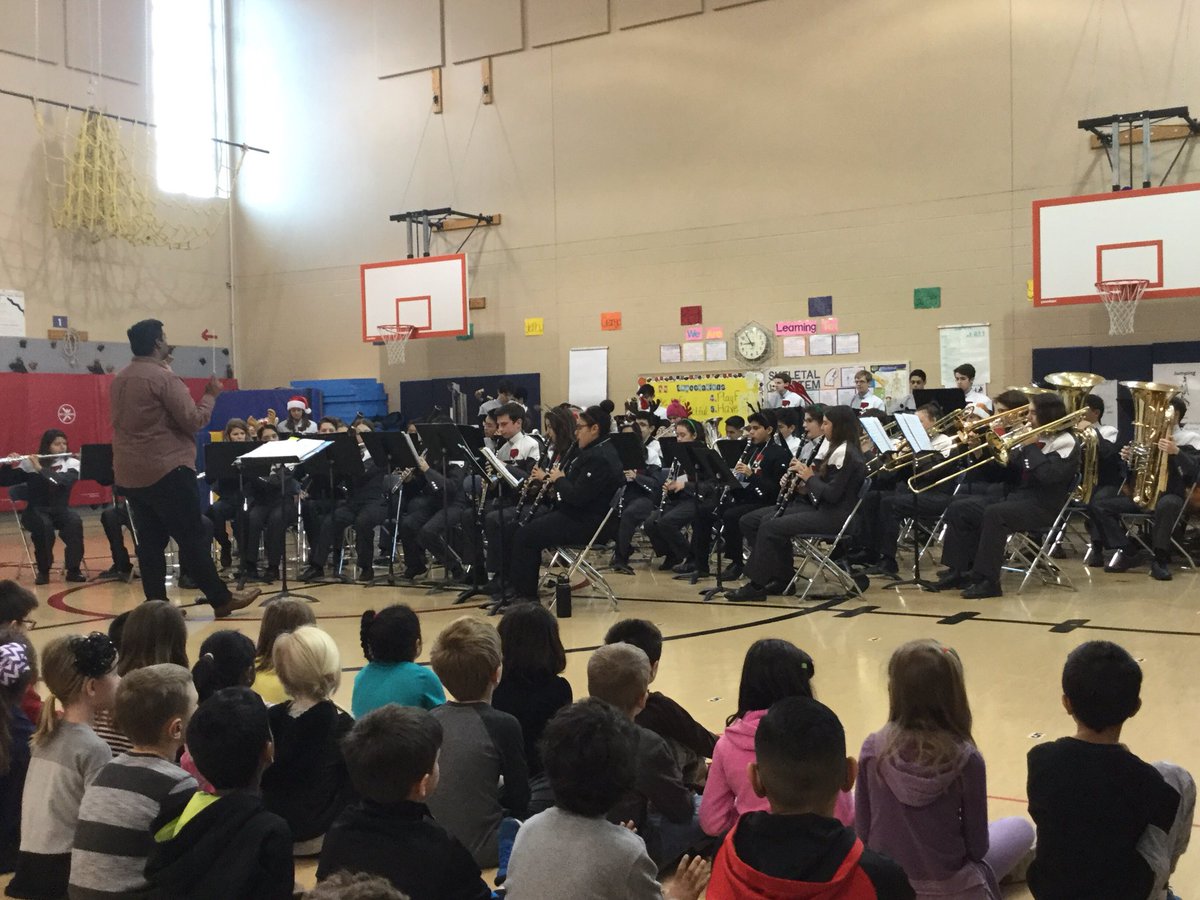 We loved listening to the <a href="/AISDBowie/">Bowie High School</a> Band perform for <a href="/ClaytonCardinal/">Nan Clayton Elementary</a> students today.  Thx for coming Bulldogs!