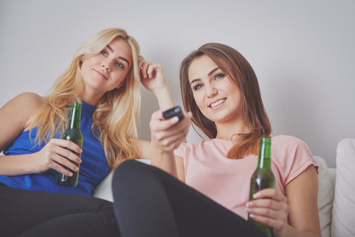 Here's all the best beer stuff to binge watch on <a href="/netflix/">Netflix</a> and <a href="/primevideo/">Prime Video</a>, from documentaries to TV series. If you don't want to move from your couch for the next 24 hours, check out all the picks at TheBeerNecessities.com. thebeernecessities.com/the-best-beer-…