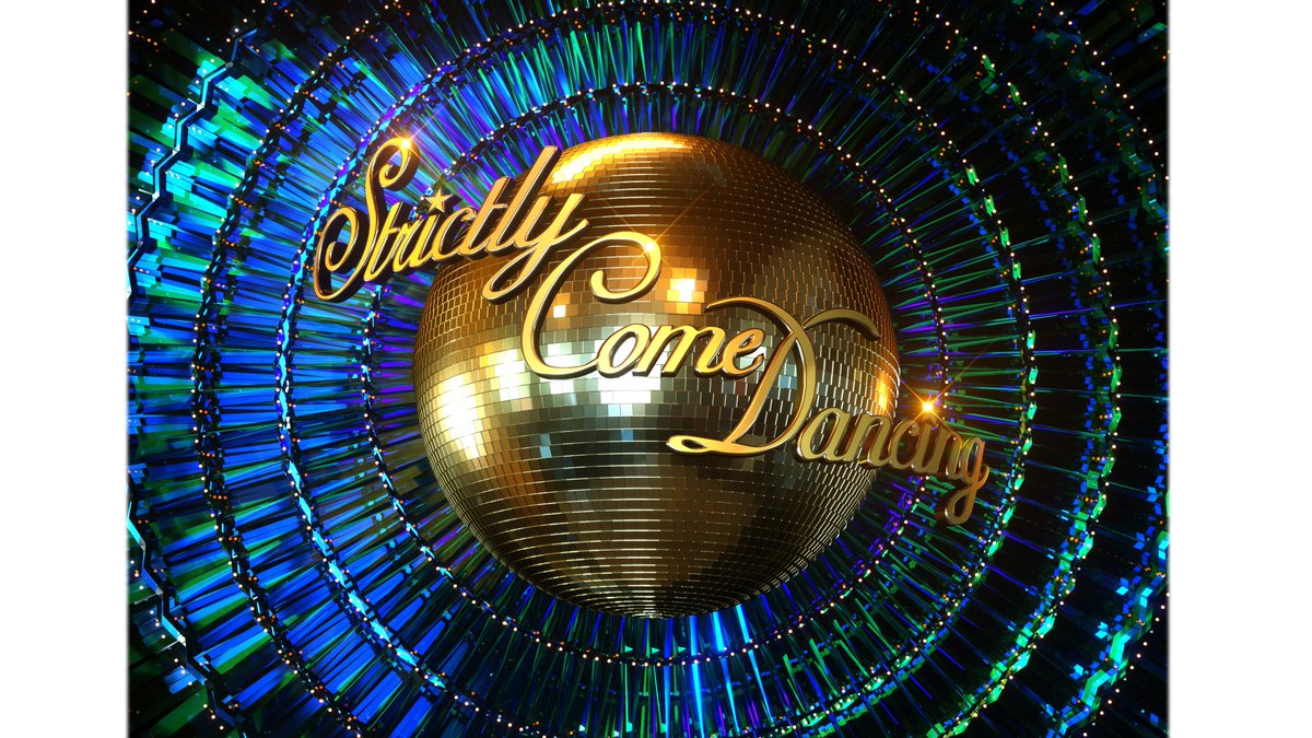 BBC Worldwide sign <a href="/JohnAdams_Toys/">John Adams Toys</a>  to create the first official #Strictly Come Dancing board game ow.ly/sxj530hcumM