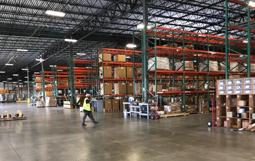 DGMUSA's tweet photo. It's Warehouse Wednesday! Check out the inside of our warehouse located in Humble TX! We are ready to pack and crate your freight! Call us: 281-821-0500 #packing #crating #dgpacking https://t.co/L6LFPDj6wz
