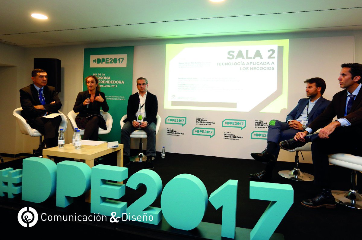 ComunicacionyDi's tweet photo. Estos son algunos ejemplos del diseño, organización y producción del #DPE2017 #corners #evento @albertodpaz @xantyelias @acanthum @celiajimenezcab @celia_rest @Rest_Alejandro @Gllds @pcarrillod @DMajada #JCarlosVegaChacón https://t.co/Unpc4R8XBq