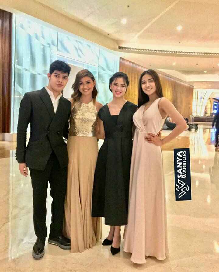 iamnothing09's tweet photo. Standout ang beauty ni Queen @delavinkisses 

@mor1019 #MORPinoyBiga10 Di Ko Lang Masabi by KissesDelavin https://t.co/65mTD2XAl6