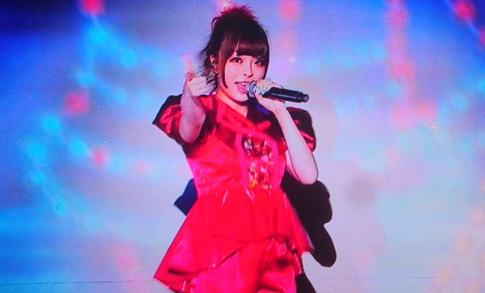 きゃりーちゃん寒そう❄(笑) USJお正月に行くから楽しみ〜 綺麗でした(´。✪ω✪。 ` )♡ FNS歌謡祭 きゃりーぱみゅぱみゅ https//t.co/GHh6gT6UO9