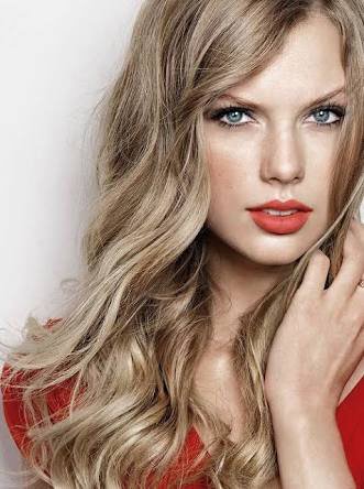 Happy Birthday and I hope you will always stay fabulous Taylor Swift!! 
