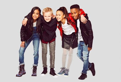 neonmusicnow's tweet photo. Discover The @KIDZBOP Phenomenon With 'KIDZ BOP 2018'. Music Sung By Kids For Kids 👉https://t.co/Xc58zhBIj2 #kidzbop #kidzbopuk #kidzbop2018 #NewMusic #newalbum #popmusic #chartoppers #musicreview https://t.co/0IkeYN8CbY