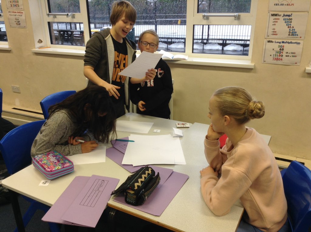 Year 6 are busy being creative and coming up with a rap or song about how to be safe online! <a href="/StBedesMiddle/">St Bede's Catholic Middle School (Academy)</a> #smsc #education #cybersafety #creative #performance
