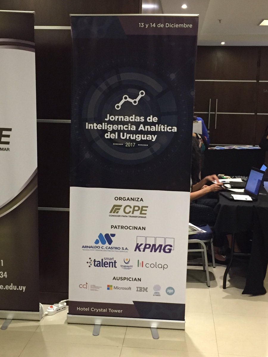 colapbi's tweet photo. Ya estamos en el Hotel Crystal Tower para participar en #JIAU2017 por @instituto_cpe. A las 10 presentamos “Modern BI hecho en Uruguay” https://t.co/by9UlerTl9