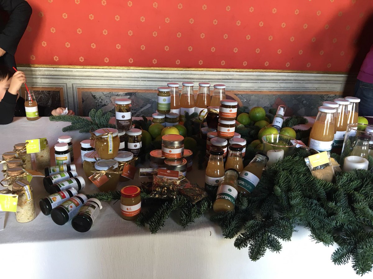 Ecco un'anteprima dell'allestimento della Stanza delle eccellenze meridionali! Vi aspettiamo a Roma- Palazzo Ferrajoli!
#consumameridionale #generazioneassud #stelledelsud2017