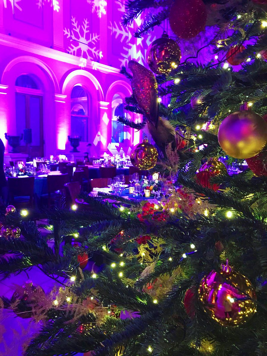 🎄#ChristmasIsComing!❄️ Magical #snowflakes, gorgeous #ChristmasTree &amp; #PartyPerfect treats – fantastic #FestiveFun by <a href="/BubbleFood/">Bubble Food</a> <a href="/FocusLighting1/">Focus Lighting</a> <a href="/WildAboutFlower/">Leanne Roberts - Hewitt</a>