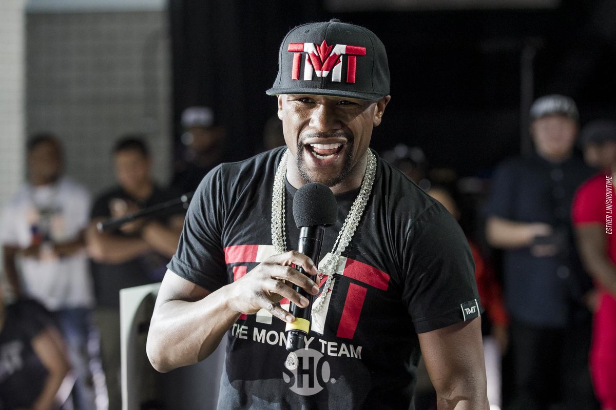 MMAFighting's tweet image. Morning Report: Floyd Mayweather says he has multi-fight offer with UFC, can 'make a billion dollars' mmafighting.com/2017/12/13/167…