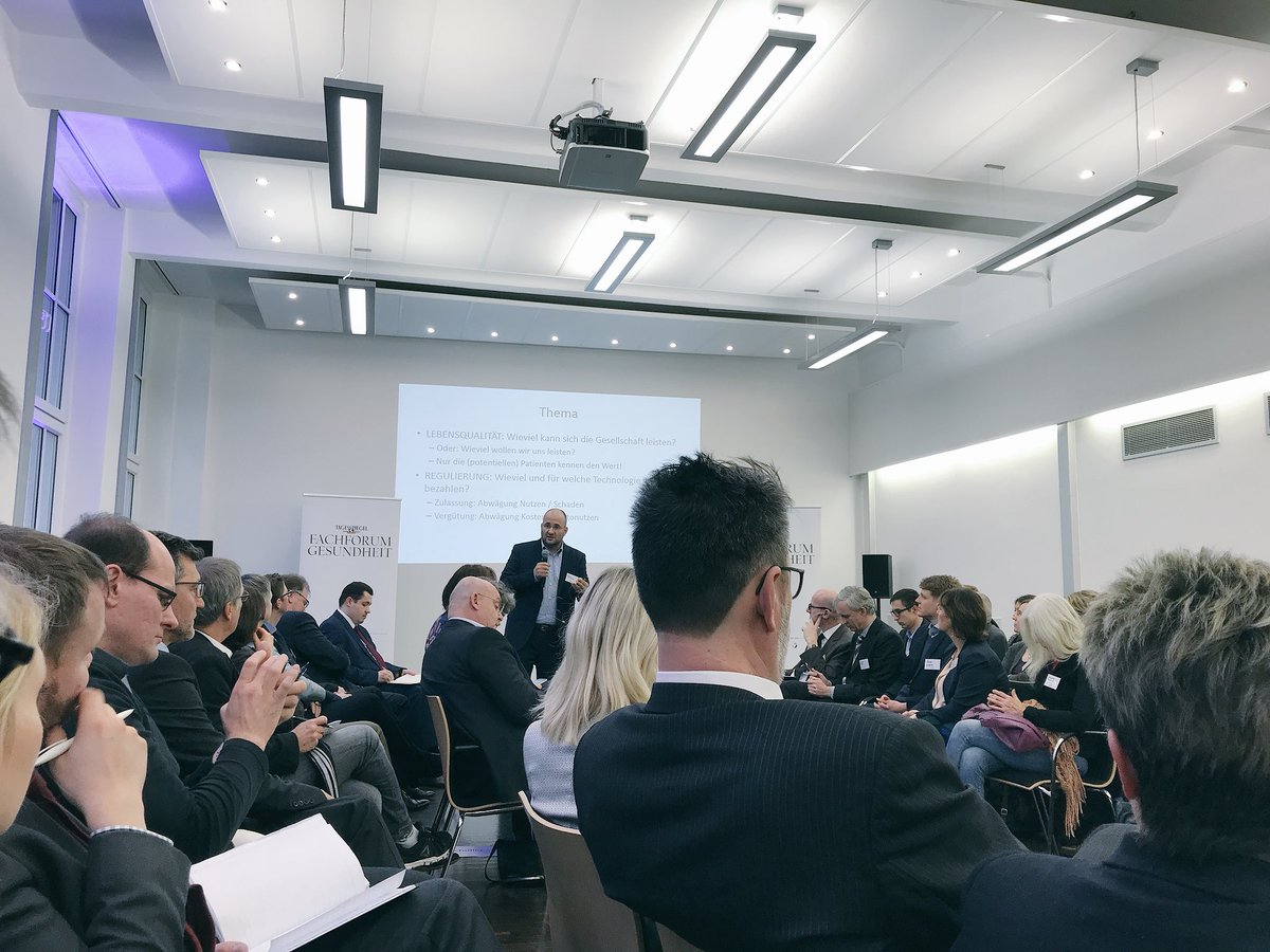 _jasminroth's tweet photo. Diskussion Lebensqualität: wie viel will sich eine Gesellschaft leisten? #fachforumgesundheit @tagesspiegel https://t.co/0UZVdjYsRi