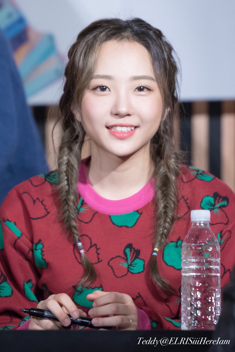 ELRISiiiHereIam's tweet photo. ヘソニの笑顔を見ながら現像した☺️
171105 ELRIS 일산 팬사인회 @우경아트홀
#ELRIS #엘리스 #エリス
#Color_Crush #POWPOW
#후너스 #HUNUS
#혜성 #Hyeseong #ヘソン #양혜선
@HUNUS_ELRIS https://t.co/a65lVFAG9T