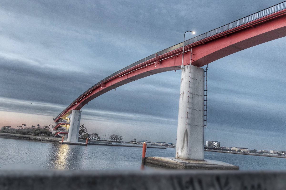 日本一高い歩道橋
