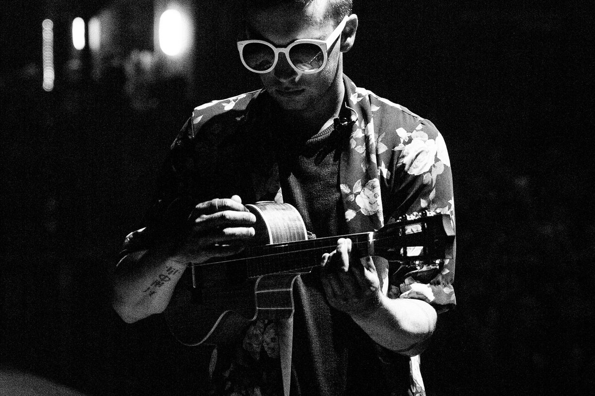 topupdating's tweet image. We Don't Believe What's On TV has been certified gold after selling 500,000 copies in the United States