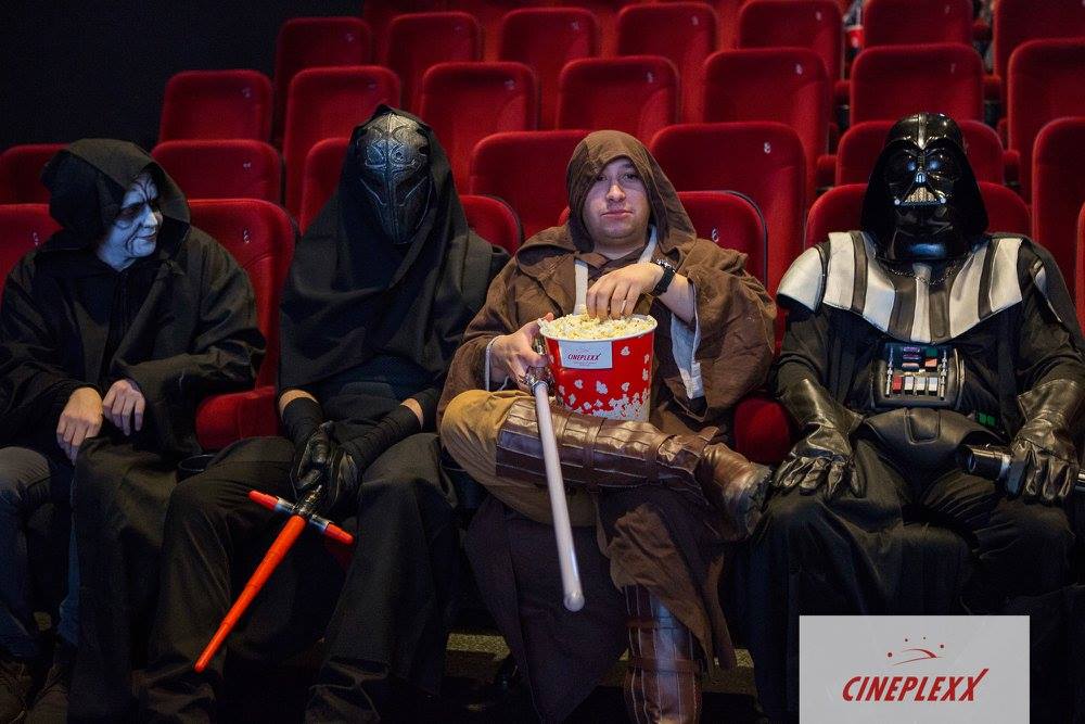 Ready for the prepremiere of <a href="/starwars/">Star Wars</a> #thelastjedi?
Our team visited <a href="/CineplexxMK/">Cineplexx MK</a> this weekend to hang out with some #StarWars fans. See you again tonight! :)

#maytheforcebewithyou #jediskills #darthvader #starwarslastjedi