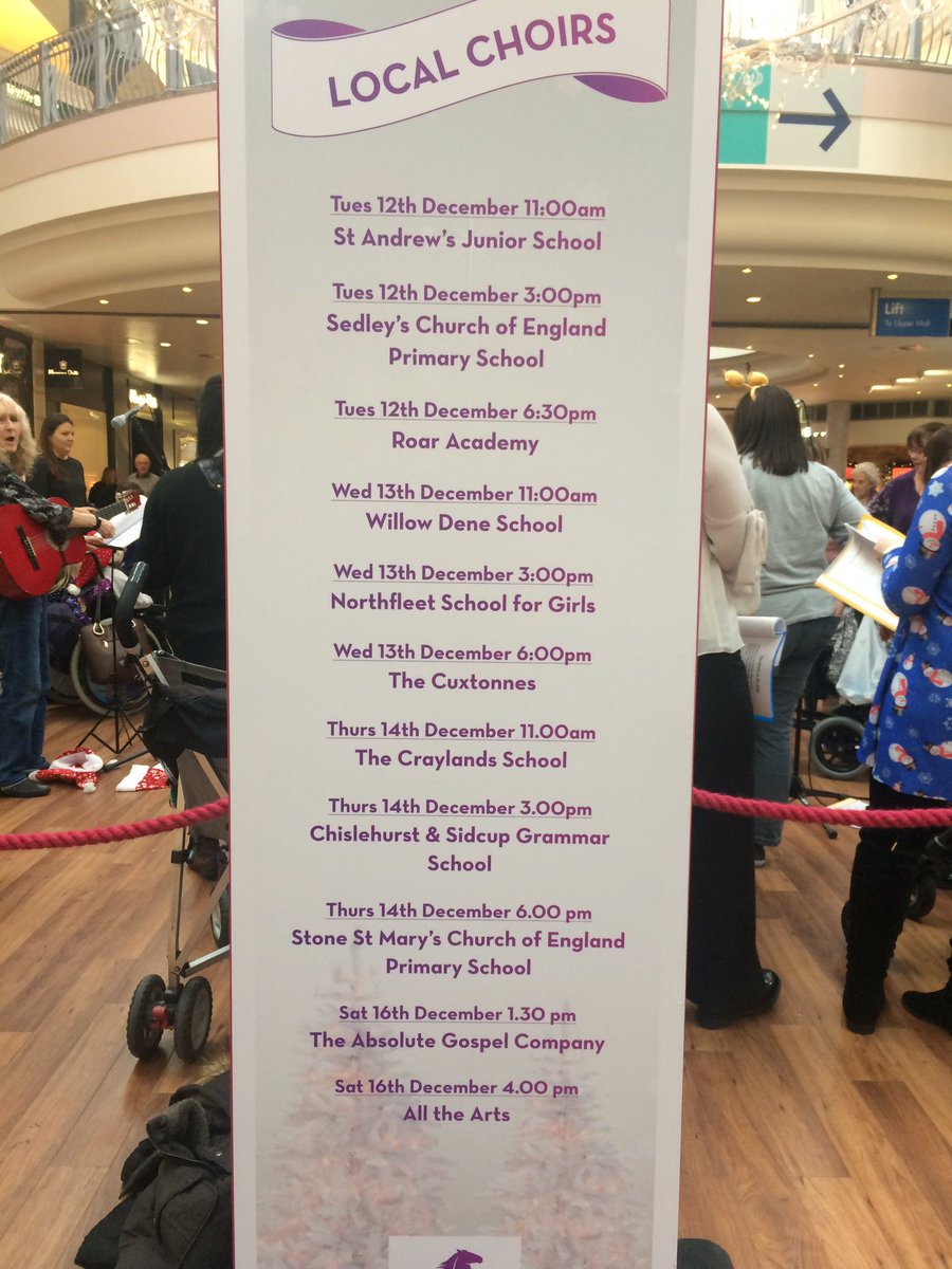gemmaleighpinto's tweet photo. @WillowDeneSch A Truly Magical Time Of The Year!!๐#CarolSinging #Bluewater #MerryChristmas #GemTweets https://t.co/lLcaBqrfC1