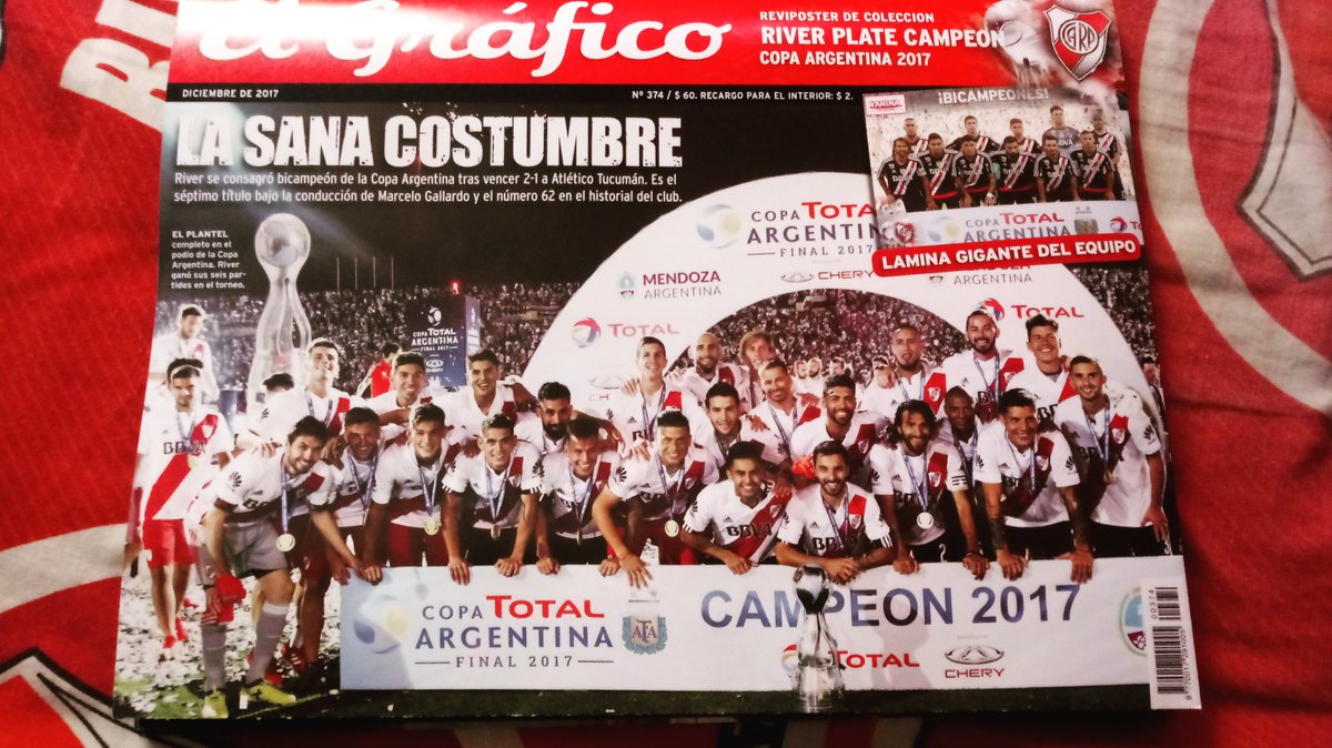 GabiiiCarp14's tweet photo. La sana costumbre ⚪🔴⚪ #ElGrafico https://t.co/52e3H8b4Gb