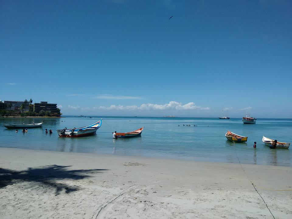 TurismoManeiro's tweet photo. Pampatar lugar para disfrutar!! https://t.co/u1LCqyULFf
