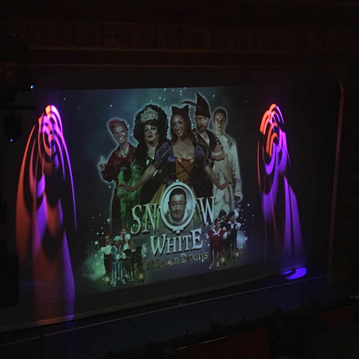 HelenVibeUKOrg's tweet photo. Interact and Me Time seem to have taken over the theatre for the Christmas Panto! @jennelsonKYM @jaycoleKYM https://t.co/0wV8X7wSvW
