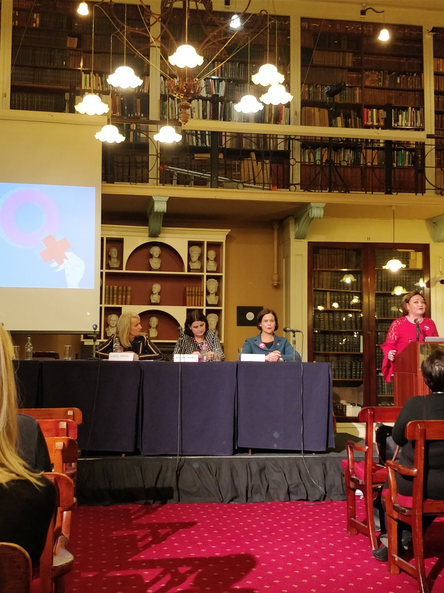 snileannain's tweet photo. A hugely educated, respectful and engaging conversation tonight at the @women4election #YearInPolitics Social issues, #Brexit, Northern Ireland, #repealthe8th, climate change, economy and #genderequality discussed #MoreWomen #Inspiring https://t.co/4l3DkBwUEC