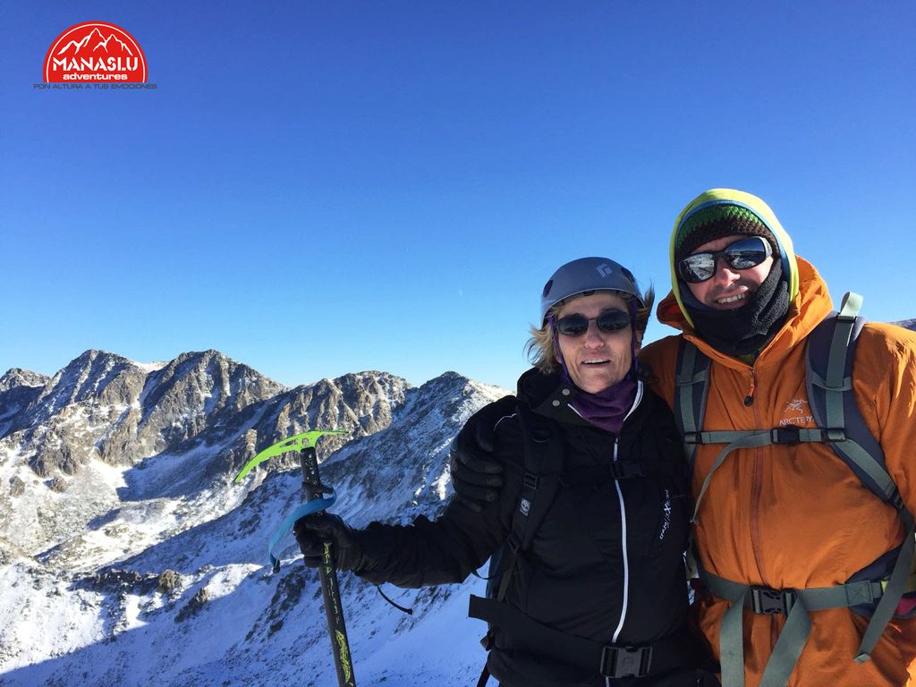 Manaslu_Adv's tweet photo. Más personas que se suman a la experiencia #ManasluAdventures 😃 Ellos se atrevieron a poner altura a sus emociones con un curso de formación de Alpinismo en Andorra.
¿Te atreves? ➡ https://t.co/teUKZwYNC5 https://t.co/rWbj5CLQg0