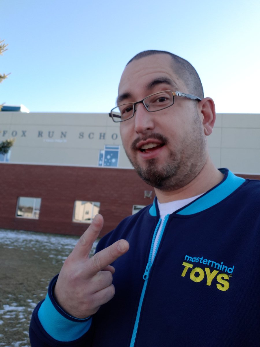 deadpetland's tweet photo. Every school, every municipal building. 20-40% coupons for January to all! #ChadsDayOff #EverythingIsComingUpChad https://t.co/2pTIWHSmWh