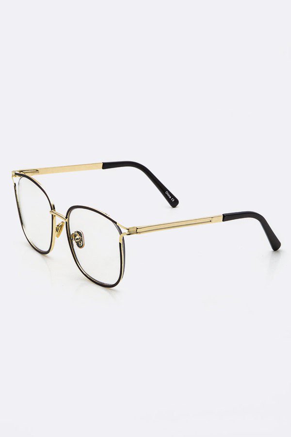 ShopSuiteLLH's tweet photo. Blanche Clear Lens Glasses https://t.co/FVFJjnwEtb
#glasses #clearglasses #giftidea https://t.co/XquOKsCTlf