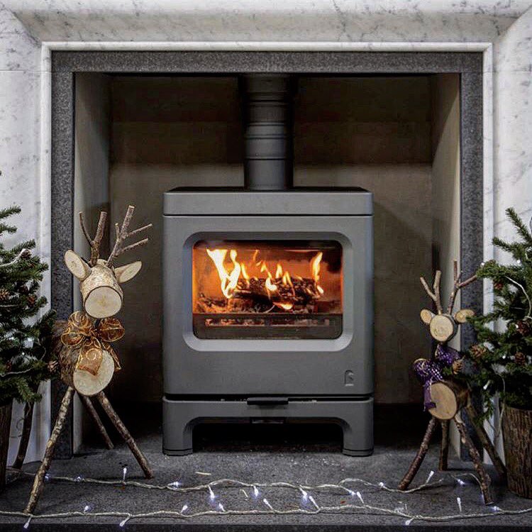 CharnwoodStoves's tweet image. A Christmas Skye (c/o @Bonk_And_Co )