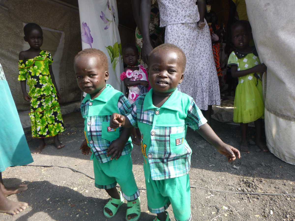 JDF_Voice's tweet photo. Small acts when multiplied by millions of people can transform the world. Donate now to support John Dau Foundation this holiday giving season. #StandwithJDF #Holidaygiving https://t.co/B9MXTZqDY4 https://t.co/S2ir7nnE97