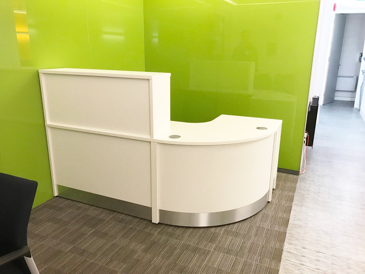 ReceptionDesks's tweet photo. Special Christmas Offer! 20% off all reception desks ordered this month (December 2017) @UKmfg @smallbusinessuk https://t.co/zLGJjBV4sp