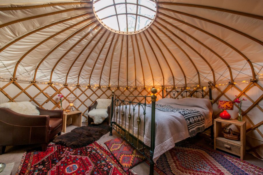 JulianCharlesUK's tweet photo. Get inspiration from the Mongolian Yurt for the best colours for your home this Winter? #EscapeForWinter https://t.co/reJbXjeacJ