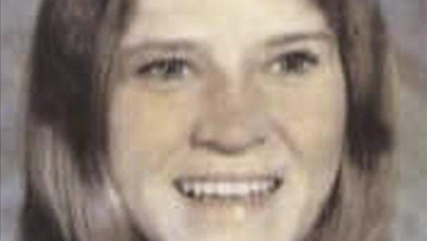 caneyhead's tweet photo. Unsolved mysteries: Who killed Cindy Elias? - J.H. Moncrieff https://t.co/eovx3dxaOB https://t.co/buL77WLxJf