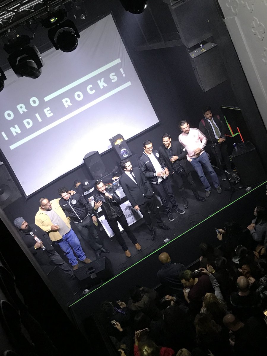 CocoCardenas_'s tweet image. #ElPulso2M 

Puro sicario digital y un tal Durden. 

Felicidades bros.