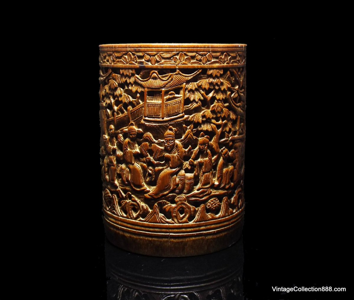VCollection888's tweet photo. Antique Chinese Hand-carved Bamboo brush pot (Bitong) Century XVIII-XI… https://t.co/XpNiyuulp1 #jadejewelry #Bitong https://t.co/zFGMVlhtVC