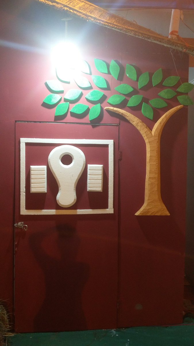 LSBA_Bihar's tweet image. Lohiya Swachh Bihar Abhiyan&apos;s exhibit during the famous Saras Mela 2017, Bihar for #swachhbihar, @swachhbharat. #darwazaband #ToiletsForProgress