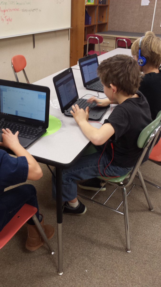 mrsfoght's tweet image. @tech4life15 students love Google hangout. We are working on commucating digitally and tracking our #digitalfootprint. @MontelloSD247 #flcsengage #msdcs #wics