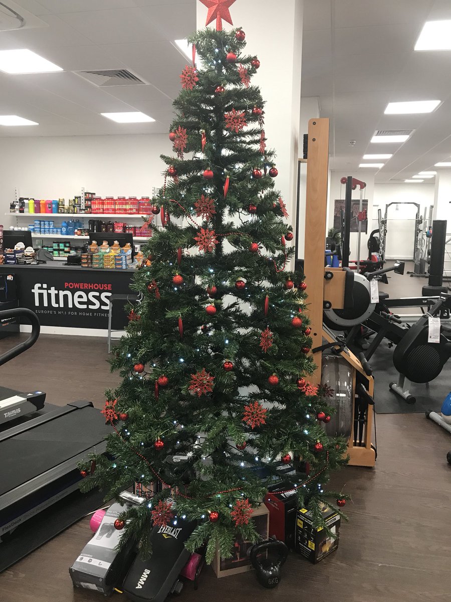 Willesden_PH's tweet photo. FESTIVE FEVER AT POWERHOUSE WILLESDEN!! #Christmas #FitnessTips #comejointhefun #discounteddecember https://t.co/cslkVncfnz